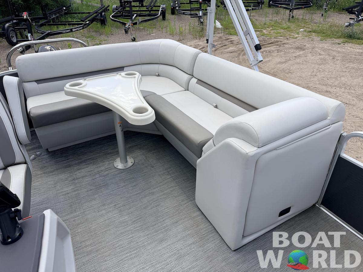 Used 2023 Sweetwater 2086 Cruise & 60HP Suzuki 4Stroke -$25,995