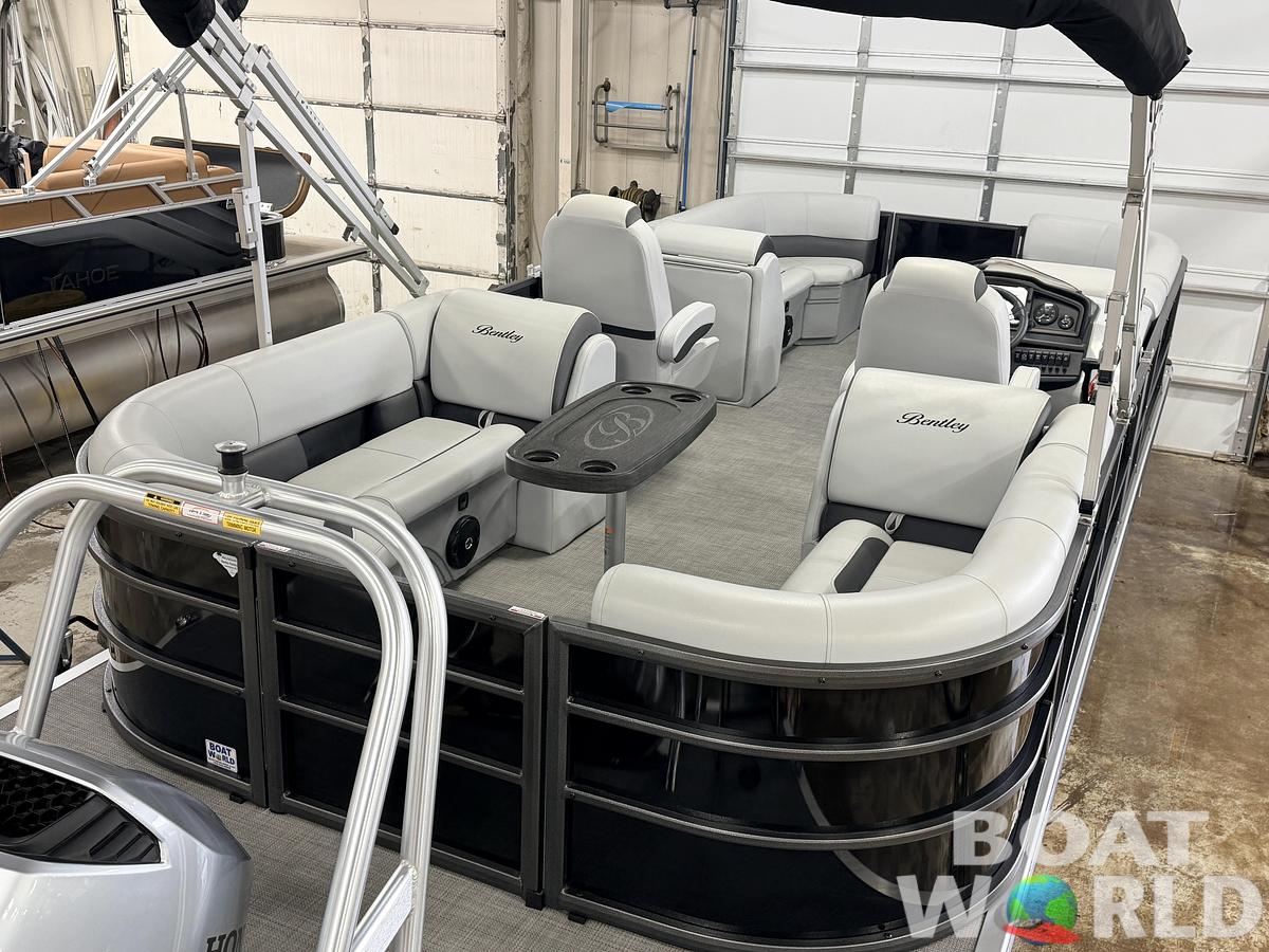 Used 2024 Bentley Legacy 223 150HP Navigator Tritoon - $47995