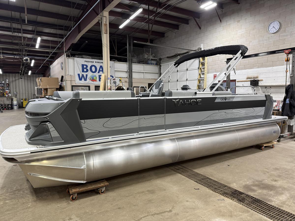 2025 Tahoe Pontoons GEOfish 2385 Rear Fish Tritoon & Honda 4-Stroke EFI