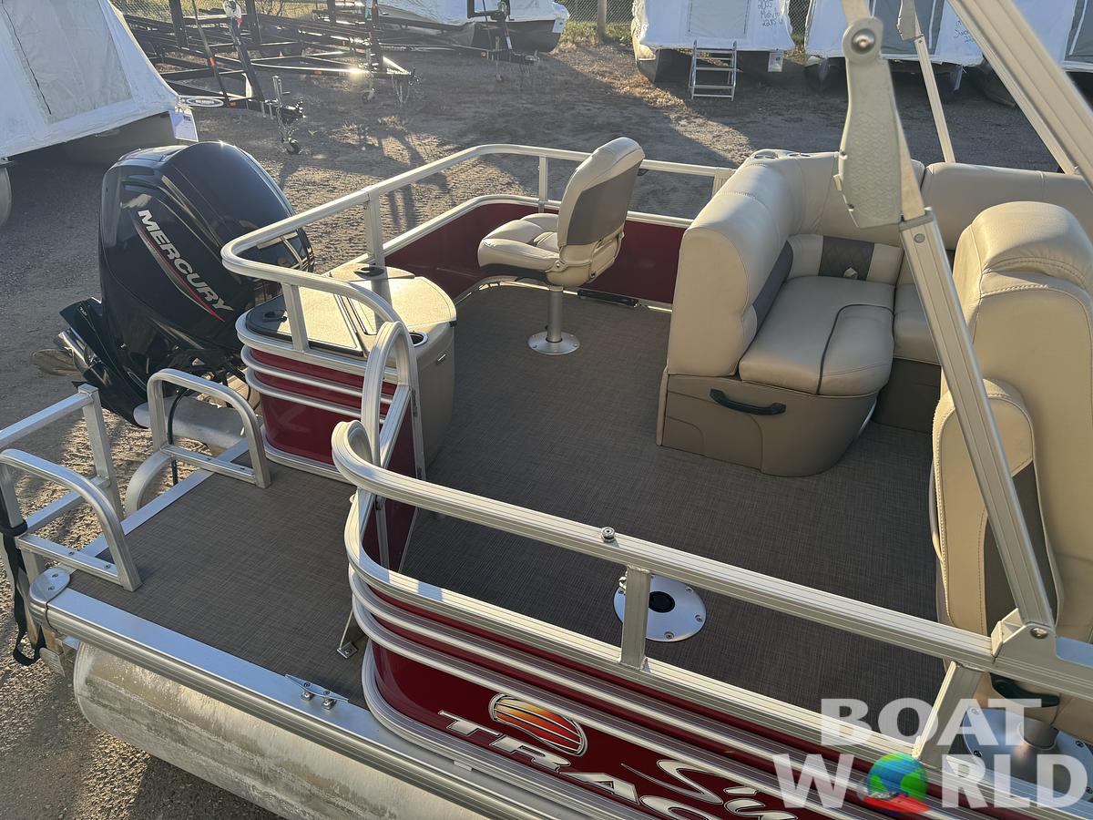 Used 2020 Sun Tracker Fishin Barge 20 DLX Pontoon