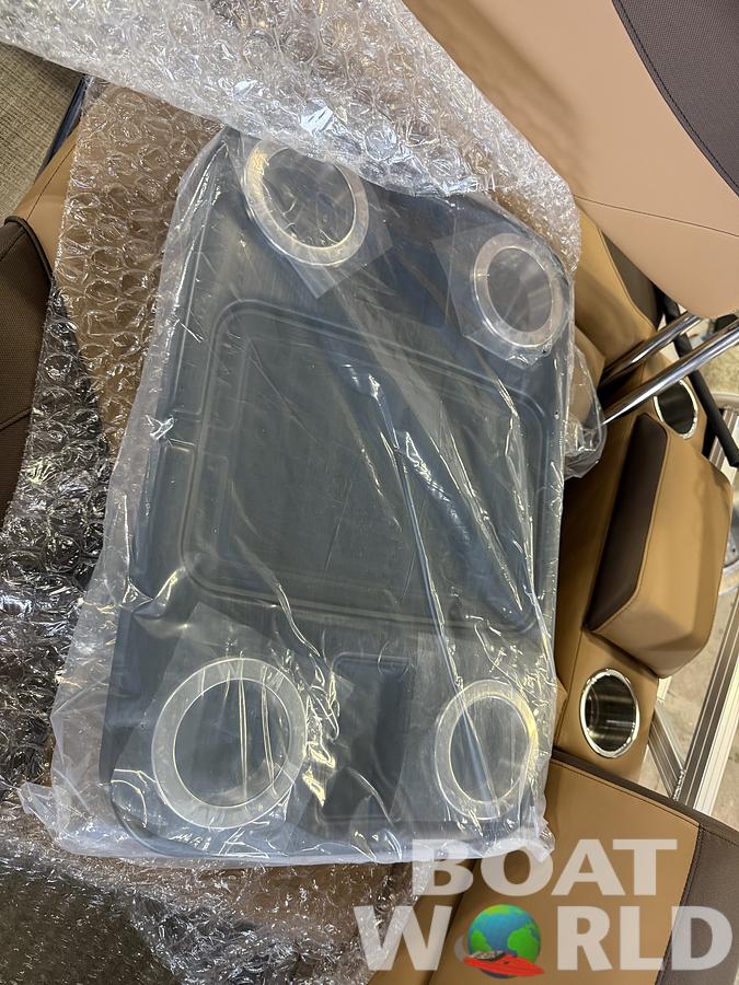 2025 Tahoe Pontoons LTZ 2385 Quad Lounge Shift Flip Tritoon & Honda 4-Stroke EFI