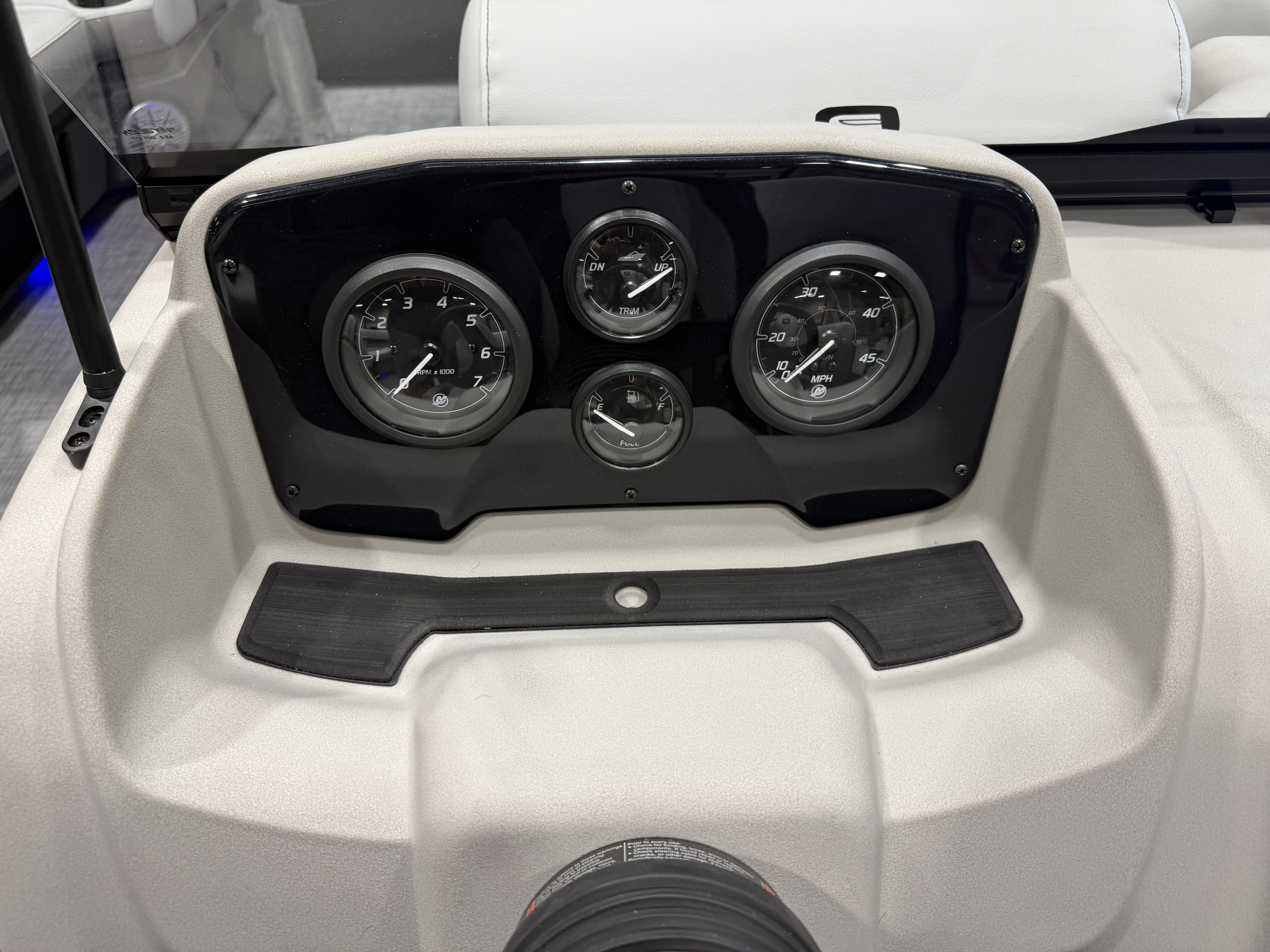 2027 Princecraft Vectra 21 Quad Lounge Pontoon $36995