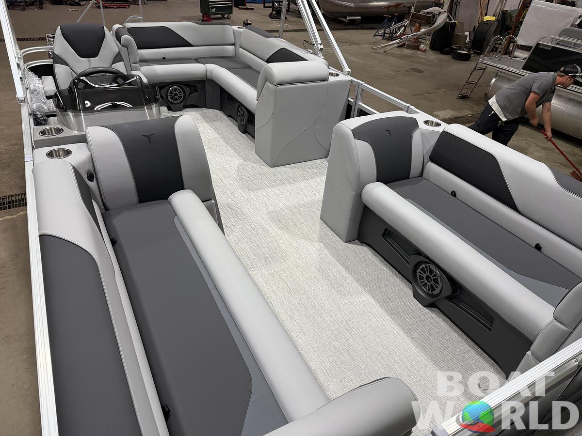 2027 Tahoe Sport 1980 Cruise & 4-Stroke $29995