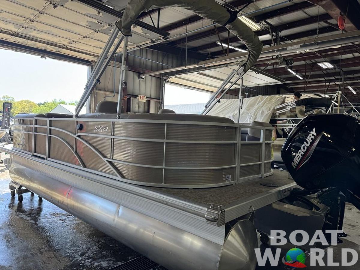 Used 2021 Bennington 22 SSR Pontoon