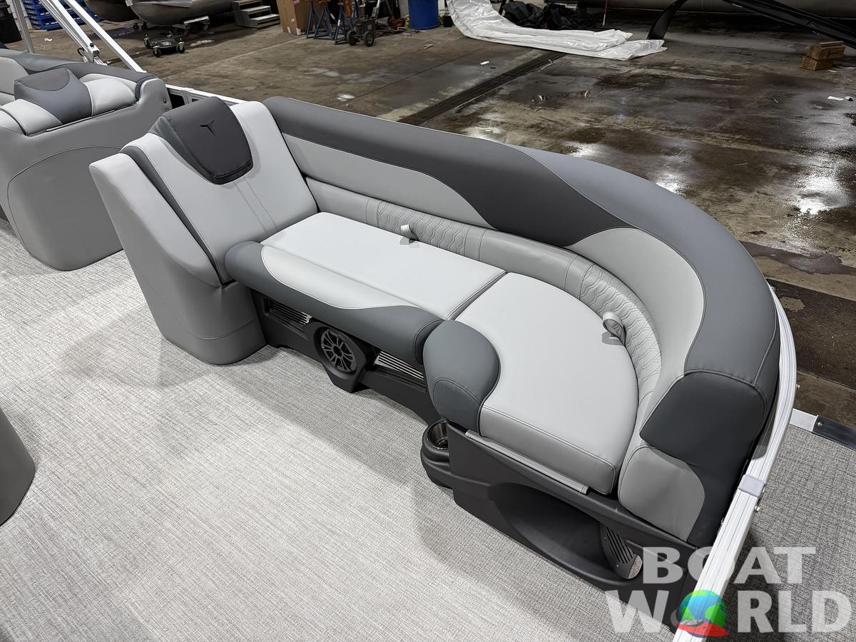 2026 Tahoe Pontoons LTZ 2385 Cruise Rear Bench (CRB)