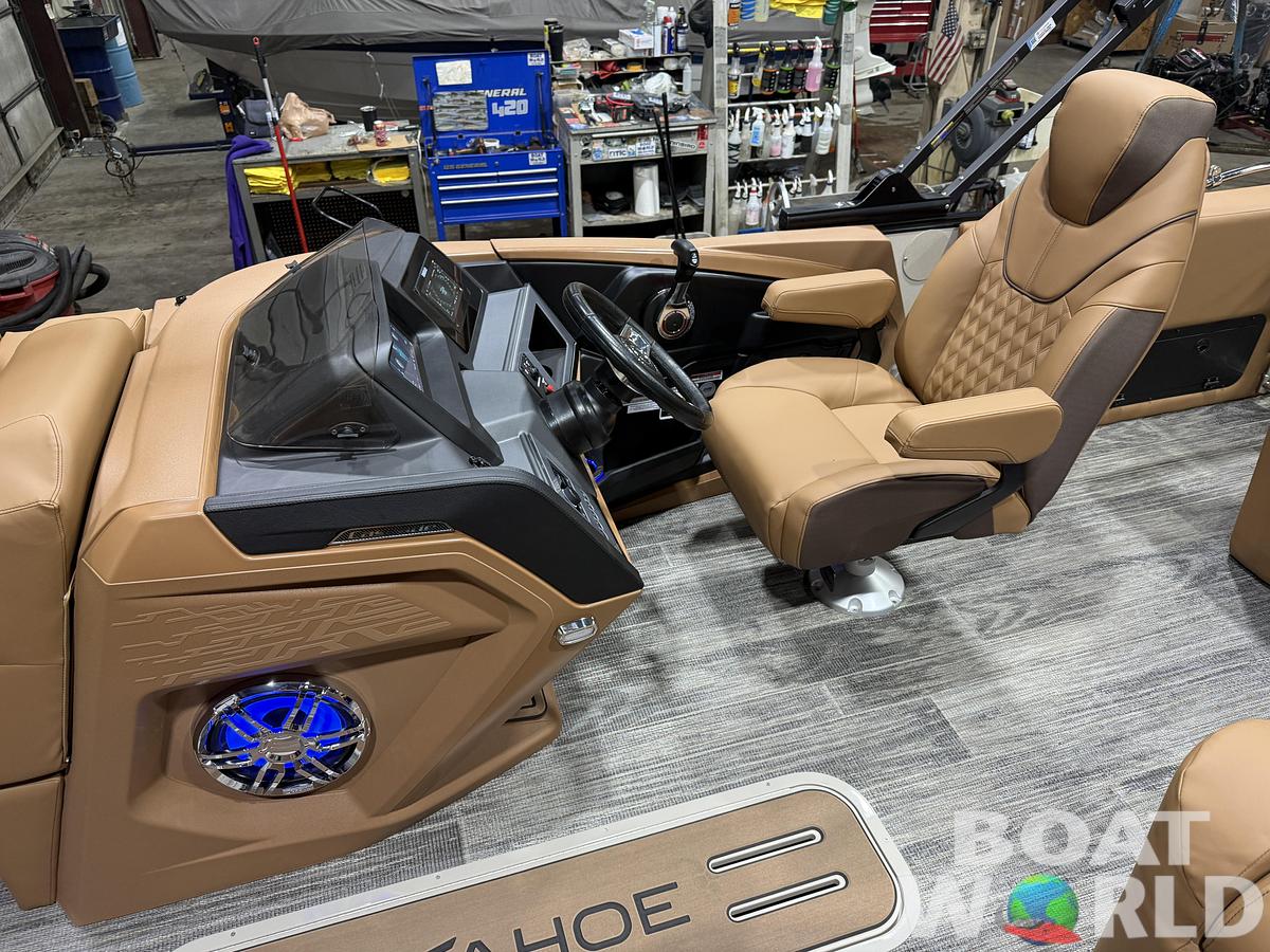 2026 Tahoe Pontoons Cascade 2385 Swingback (VRB) Tritoon