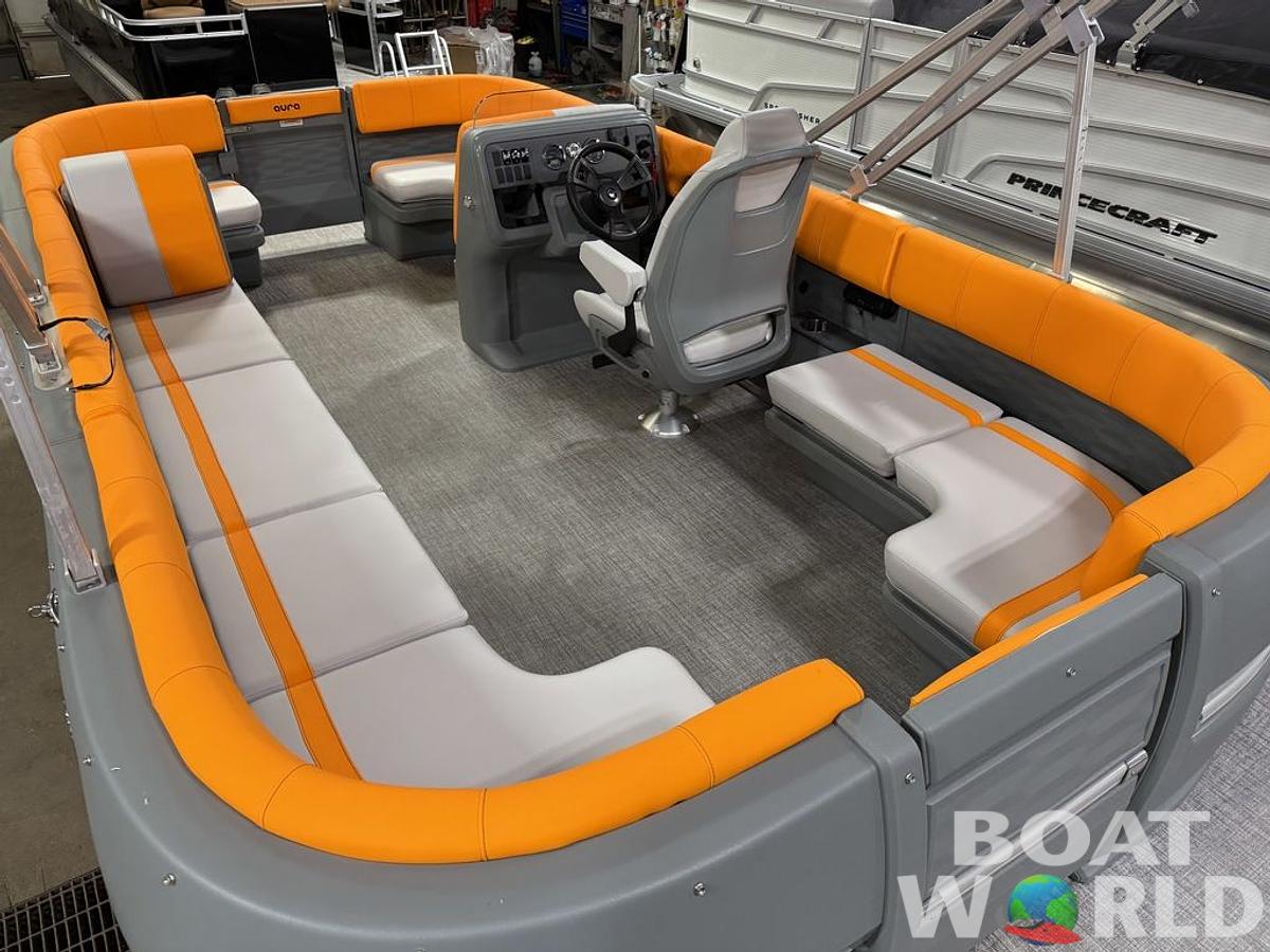 2025 Tahoe Pontoons Aura 2185 Quad Lounge & 90HP 4-Stroke EFI
