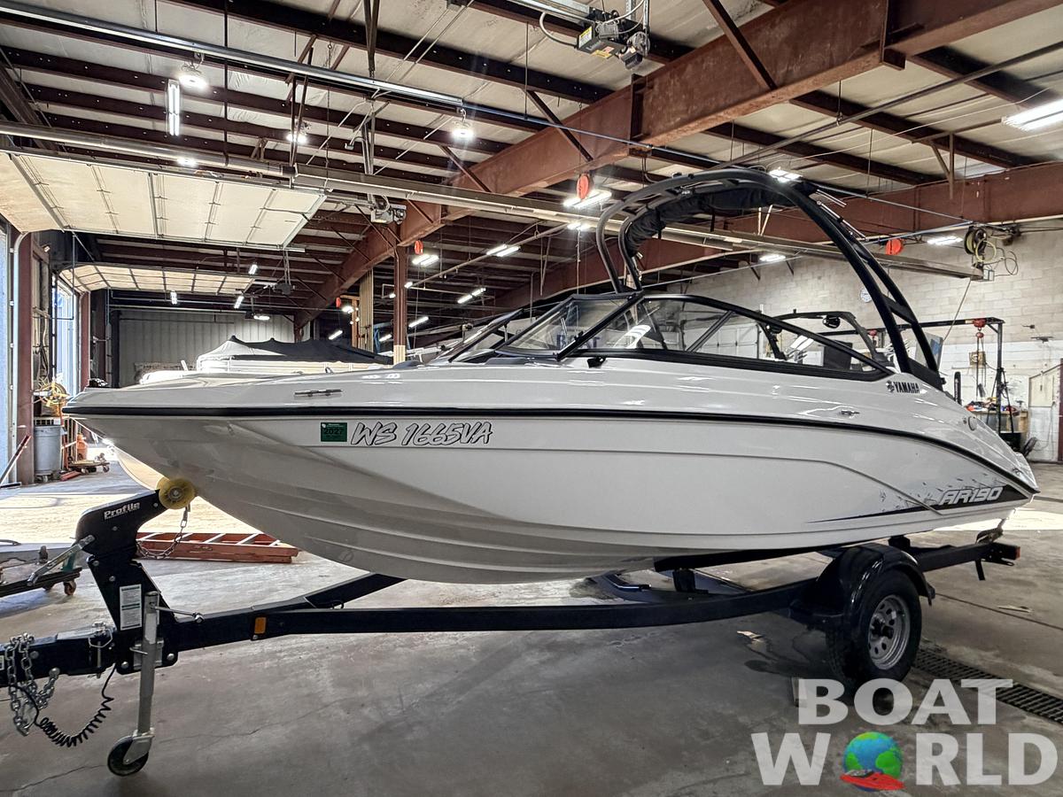 Used 2023 Yamaha AR 190