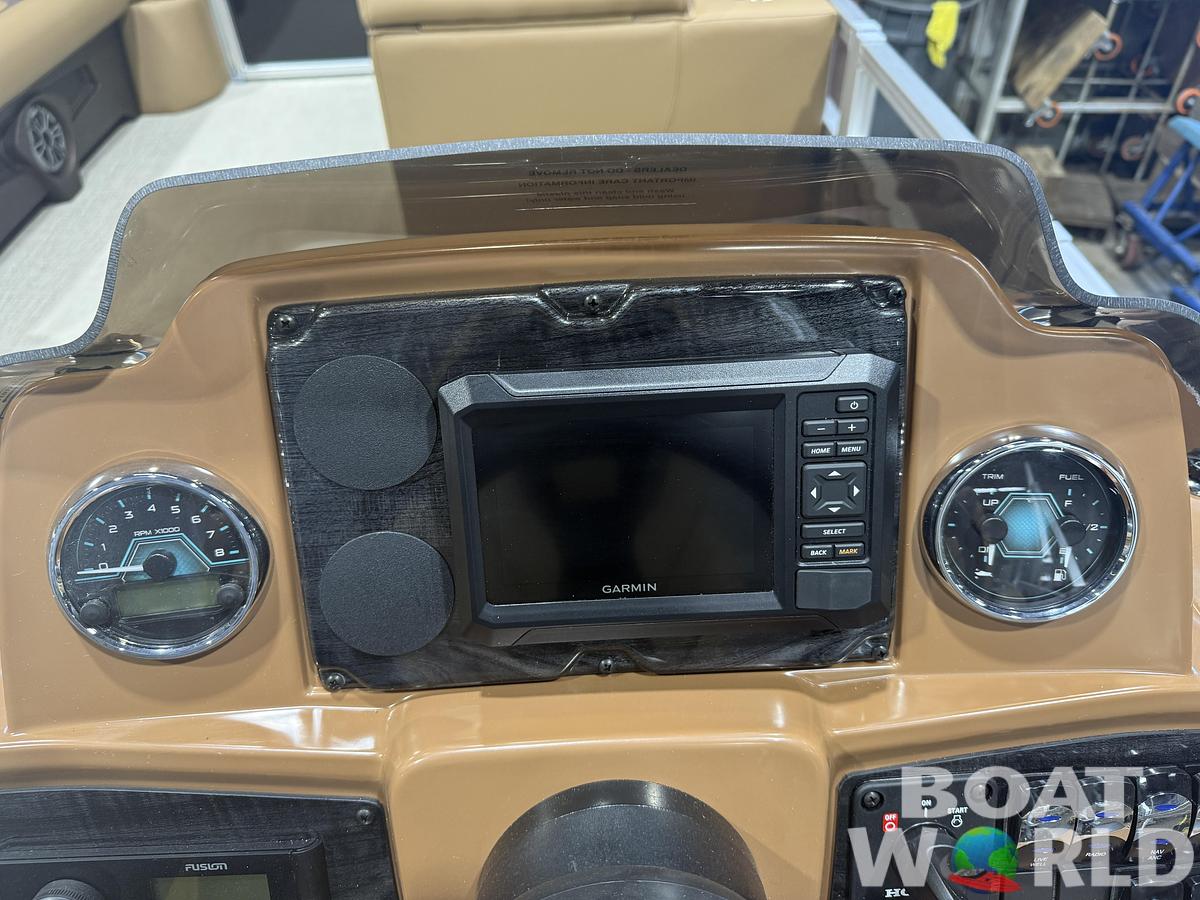 2027 Tahoe Sport Rear Fish 2385 & 4-Stroke $39995