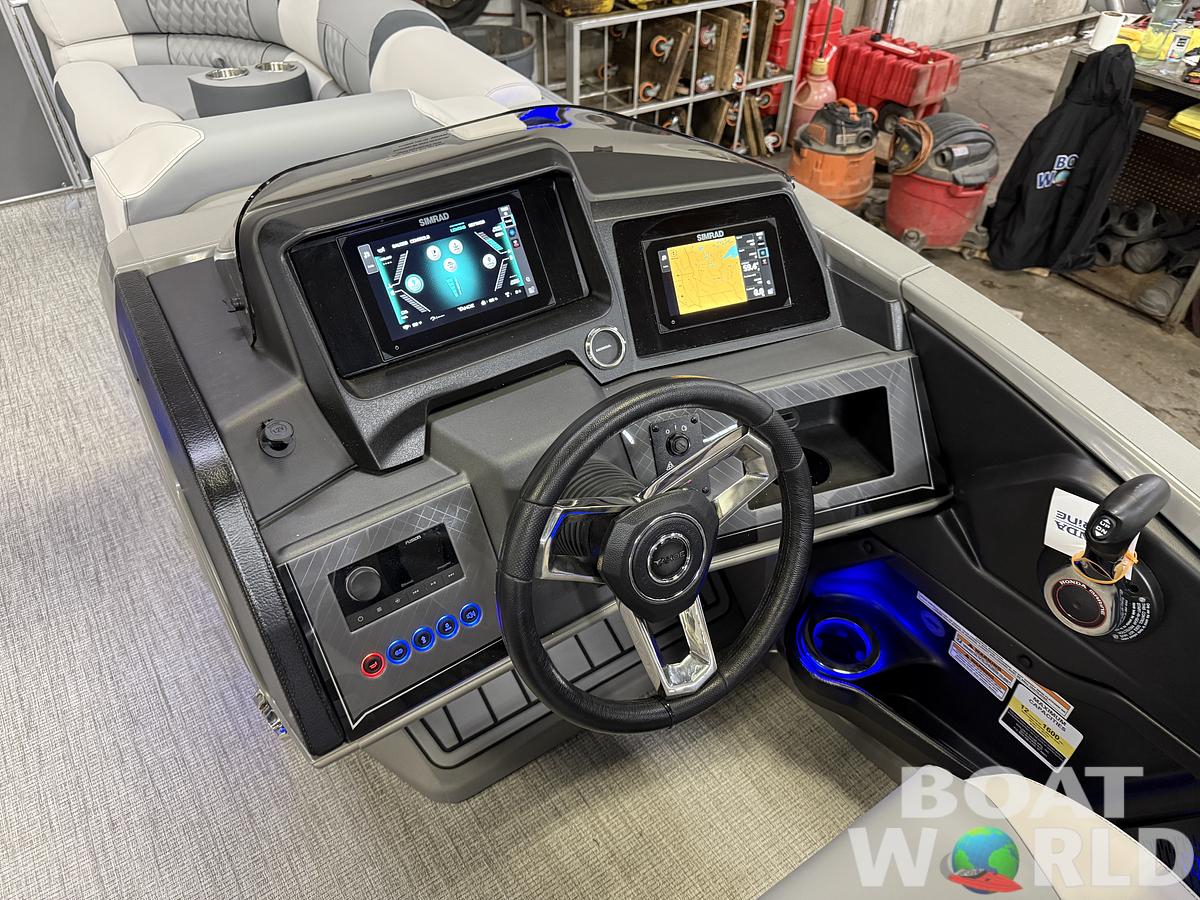 2025 Tahoe Pontoons Cascade 2385 Quad Lounge Shift Flip Tritoon & Honda 4-Stroke EFI
