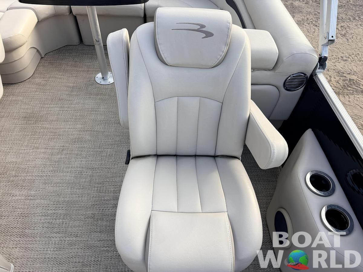 Used 2018 Bennington 20 SSRX & 50HP Yamaha 4 Stroke -$24,995