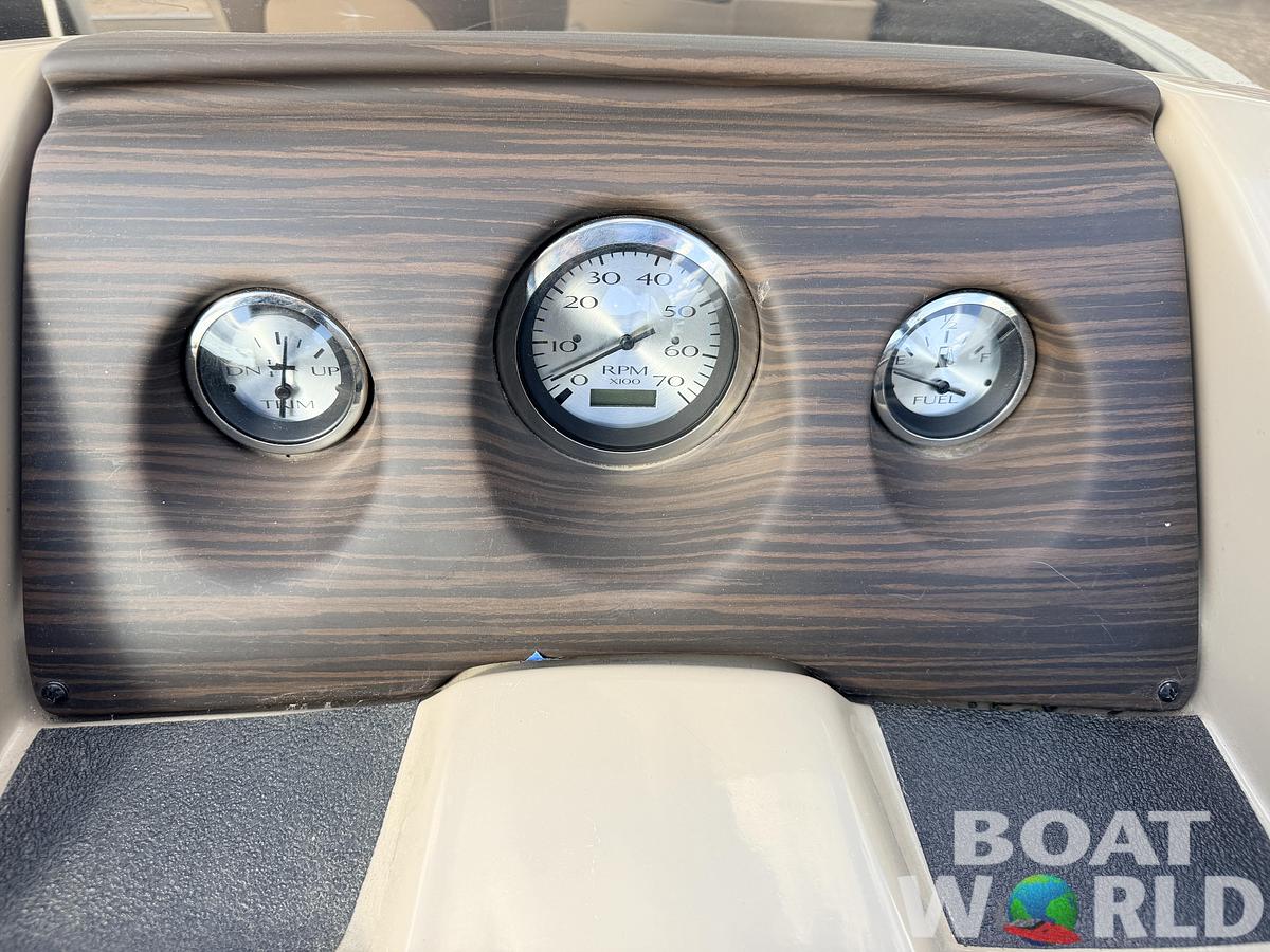 Used 2023 Bennington S20 F & 70HP Suzuki 4Stroke -$27,995