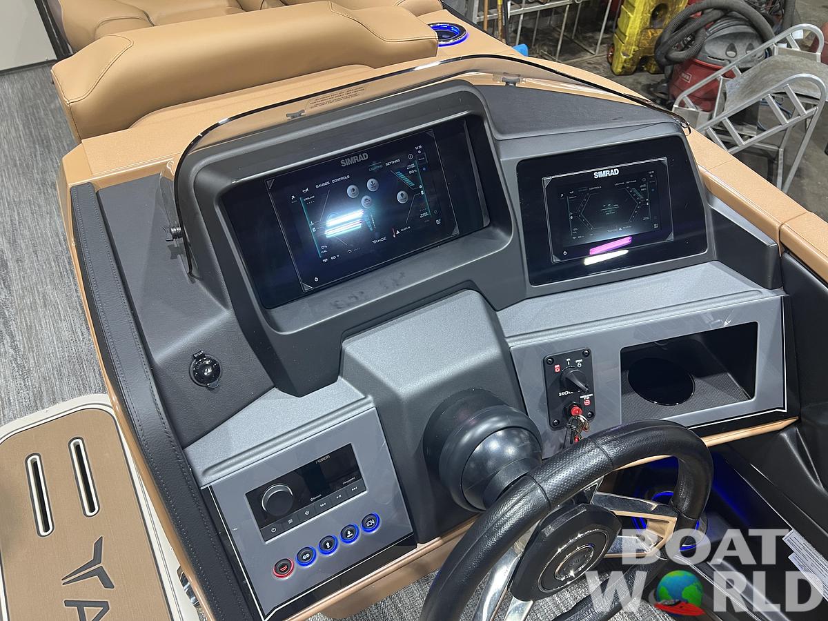 2026 Tahoe Pontoons Cascade 2385 Quad Lounge Tritoon