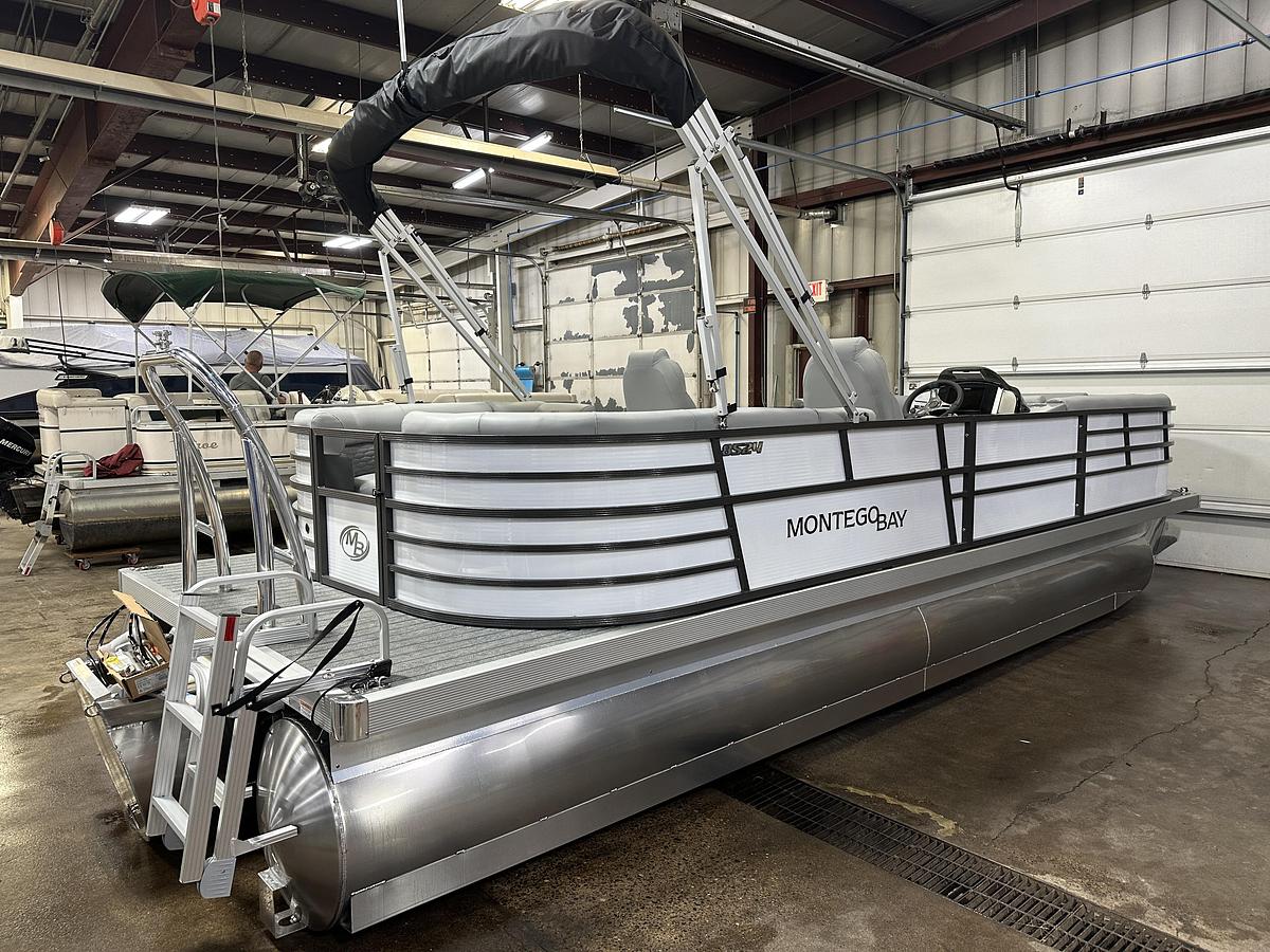 2023 Montego Bay TT8524 Quad Lounge 225HP Honda Tritoon Pontoon