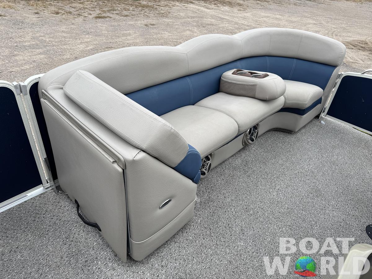 Used 2013 Premier 250 Intrigue Pontoon with 140HP Suzuki Fourstroke EFI