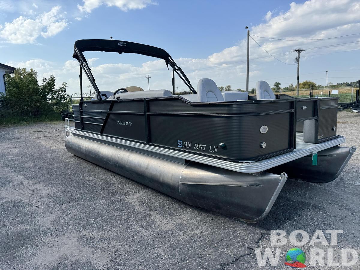 Used 2017 Crest  200 Pontoon with 115HP Yamaha Fourstroke EFI