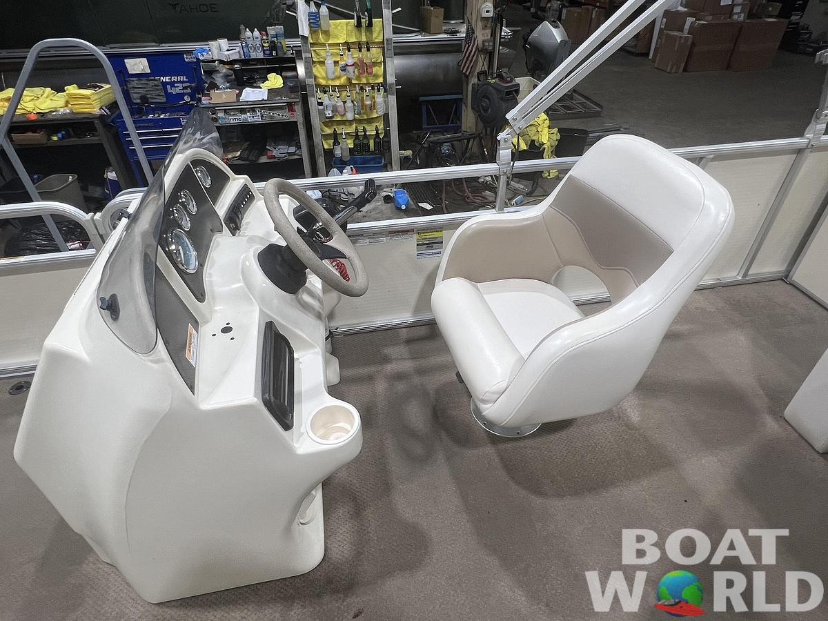 Used 2005 Sweetwater Tuscany 2286 & 40HP Yamaha 4Stroke -$12,995