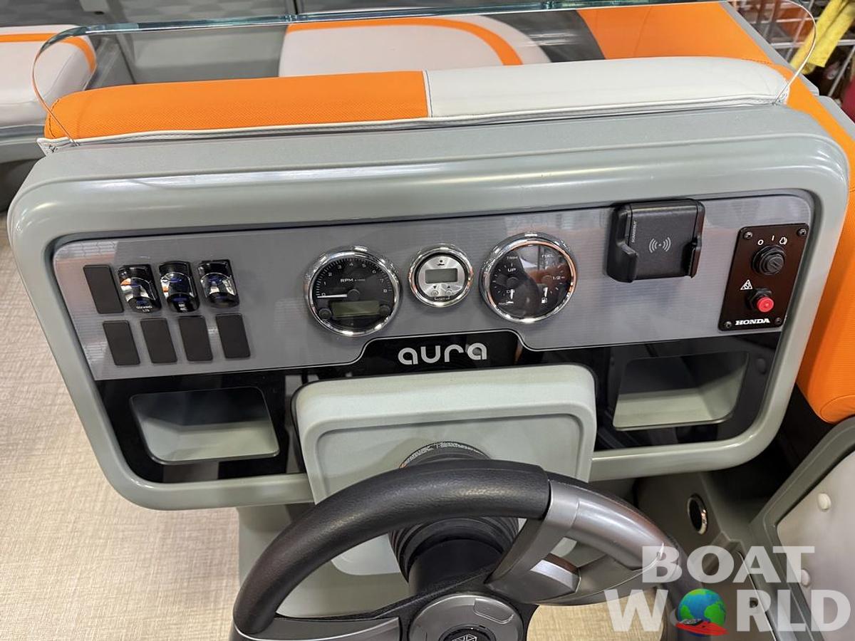 2025 Tahoe Pontoons Aura 1985 Quad Lounge & 50HP 4-Stroke EFI