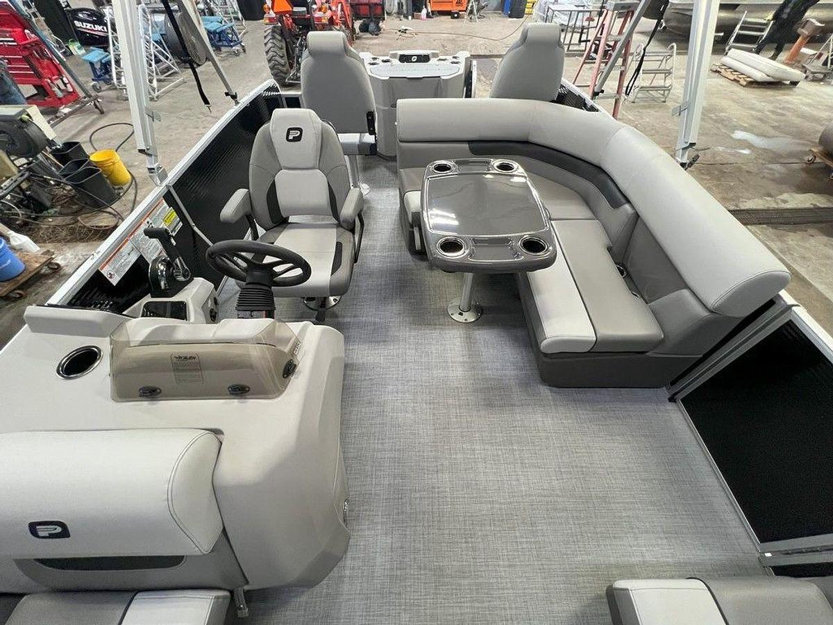 2025 Princecraft 21 Sportfisher 2RS Pontoon & Mercury 4-Stroke EFI