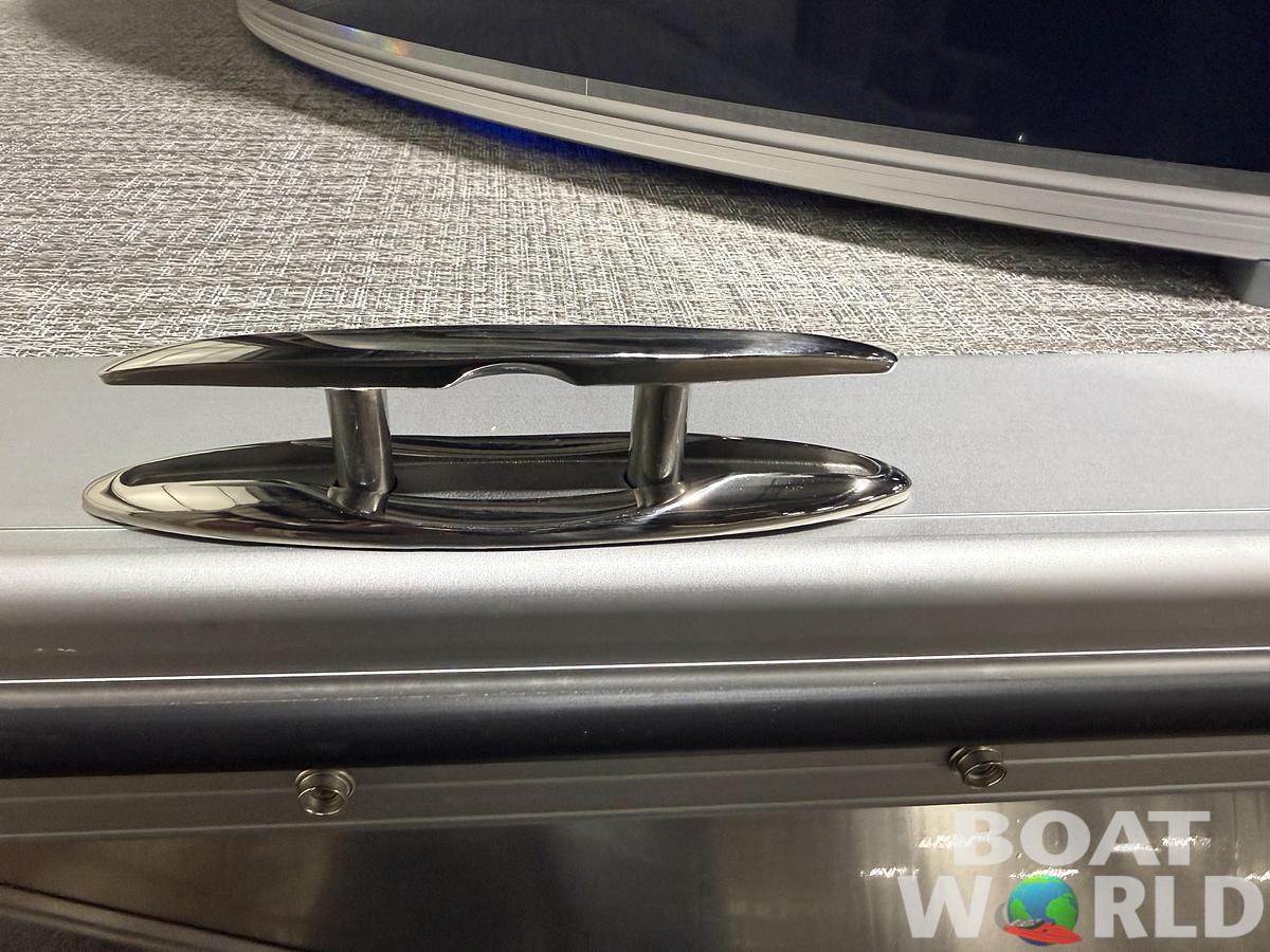 2026 Tahoe Pontoons LTZ 2385 Quad Lounge Tritoon