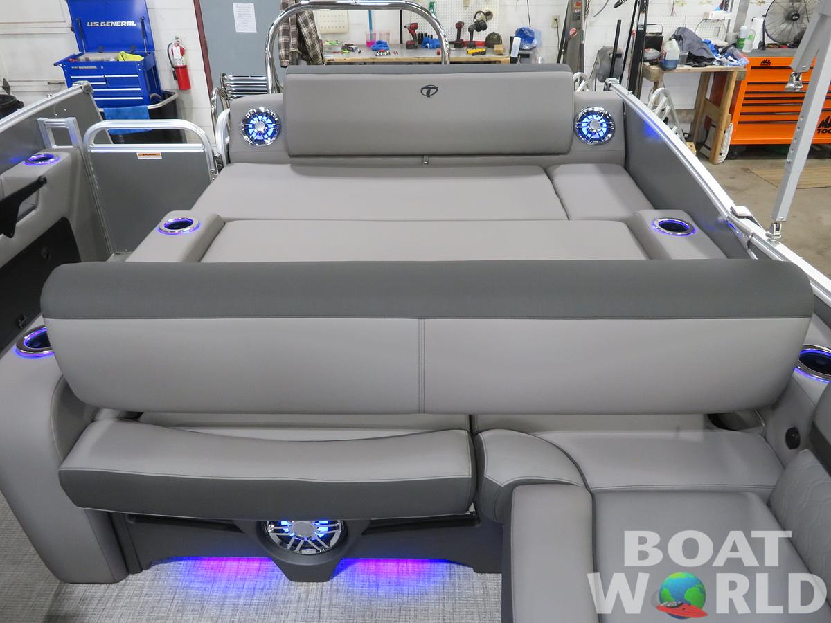 2024 Tahoe Pontoons Cascade 2385 VRL Swingback & Honda 140HP 4-Stroke EFI