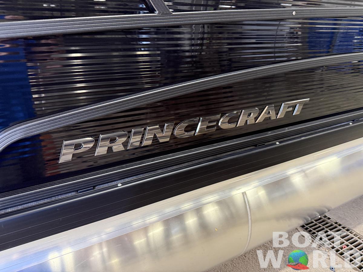 2026 Princecraft Vectra 21 RL Swingback Lounge $31995