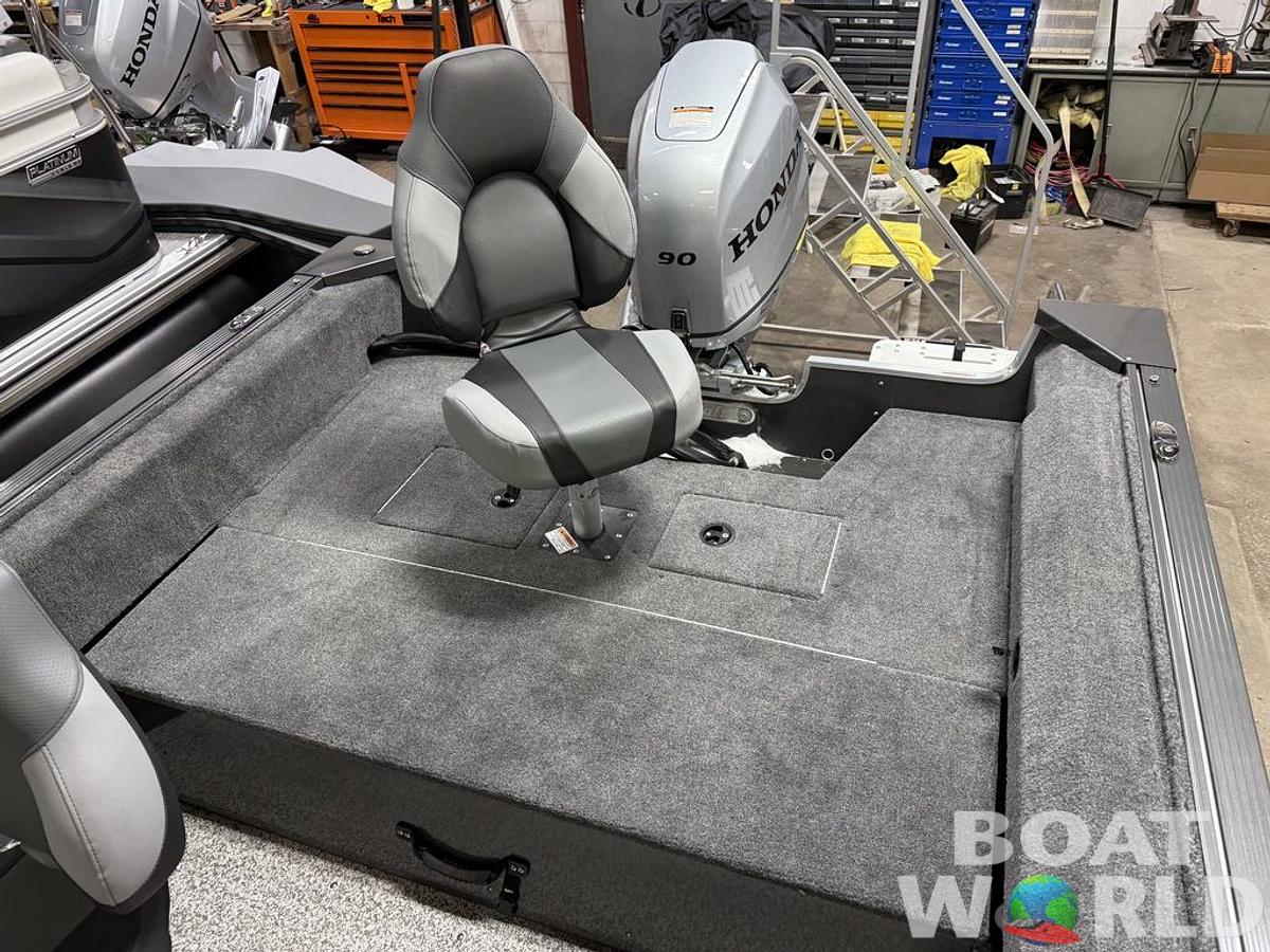 2025 MirroCraft Holiday 168 & Honda 90HP 4-Stroke EFI