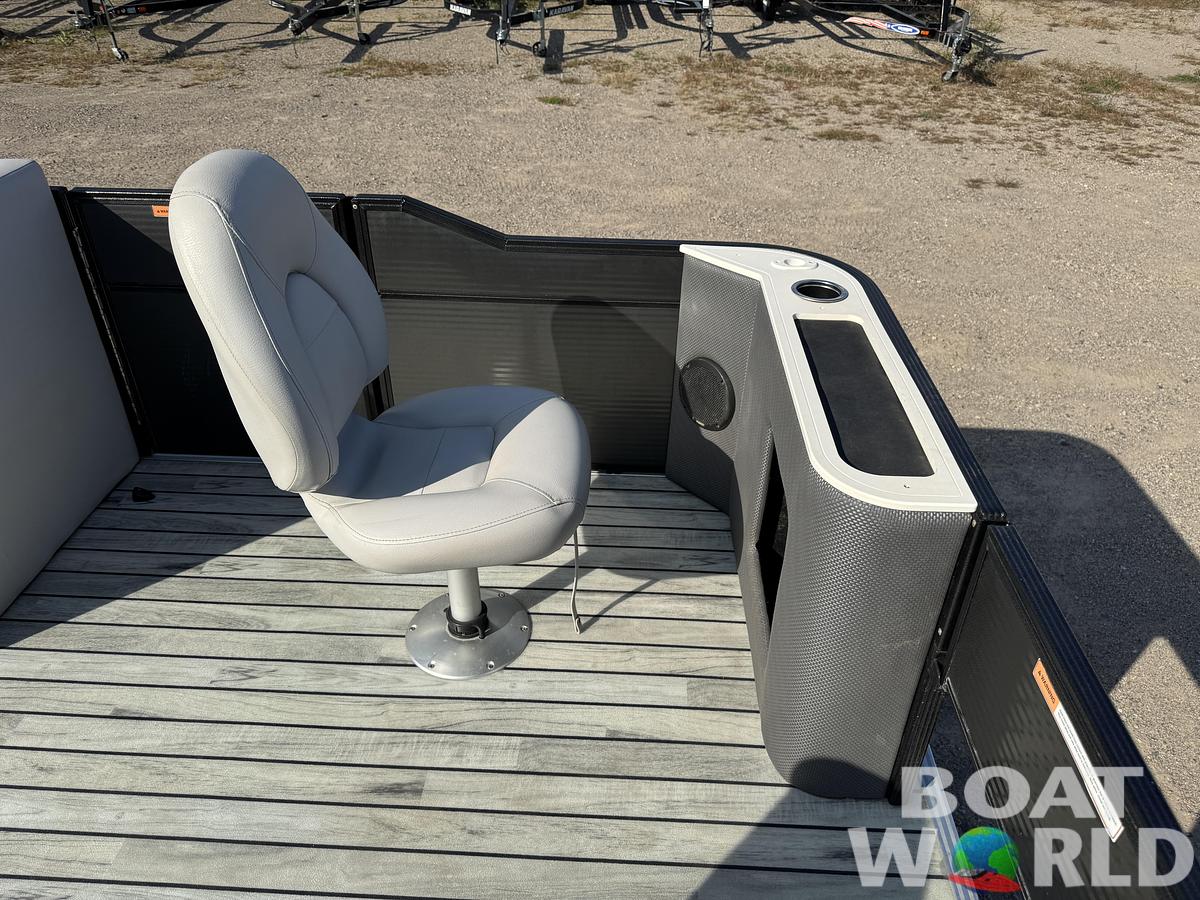 Used 2017 Crest  200 Pontoon with 115HP Yamaha Fourstroke EFI