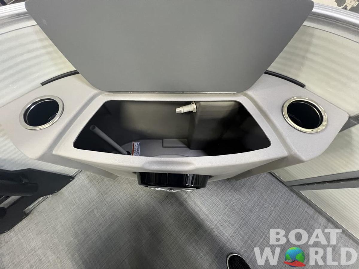 2025 Princecraft 21 Sportfisher 2-S Pontoon & Mercury 4-Stroke EFI