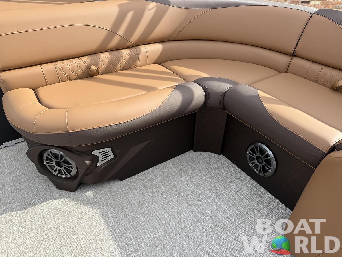 2026 Tahoe LTZ 2185 Cruise Pontoon