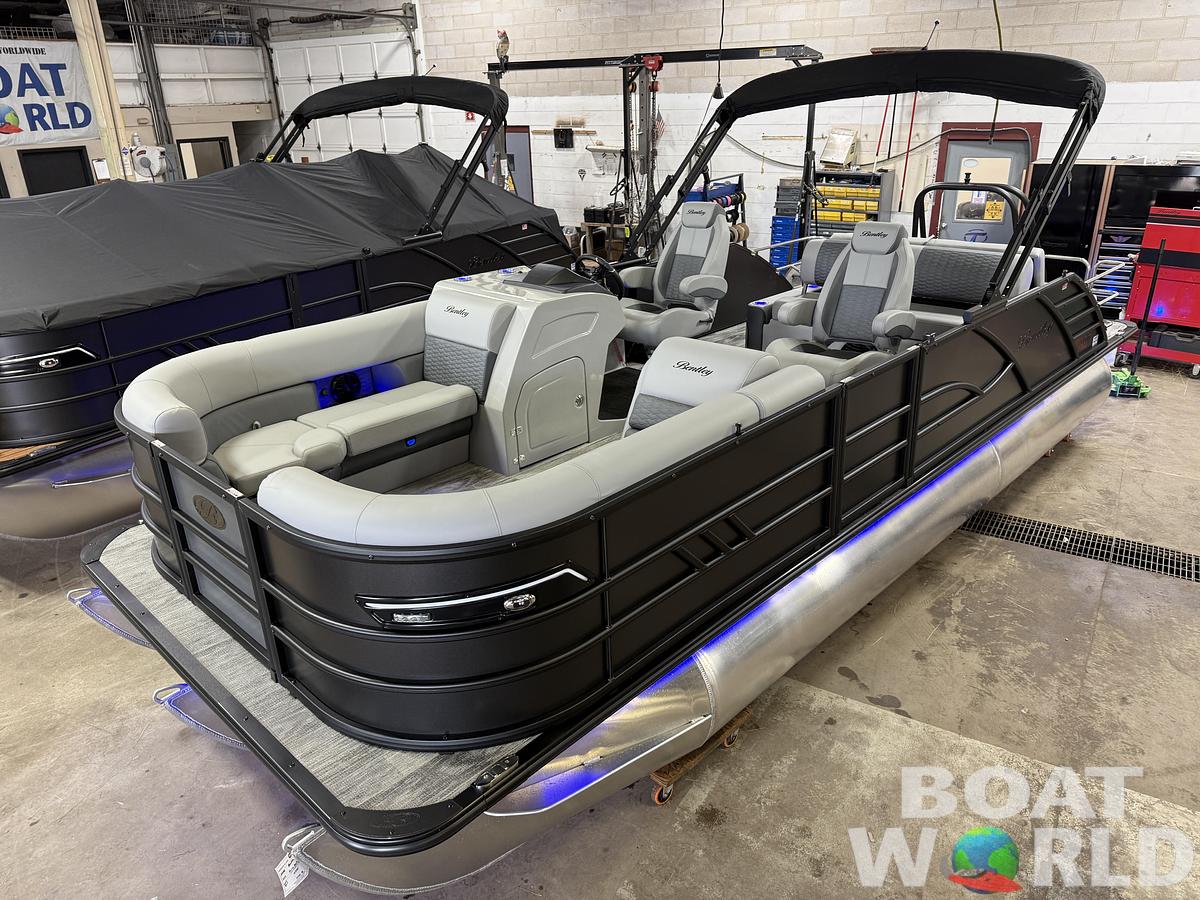 2026 Bentley Pontoons Elite 223 Swingback Tritoon