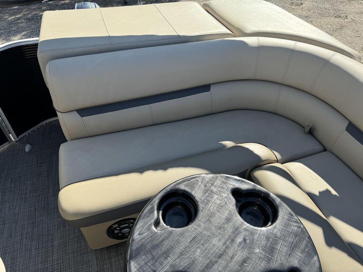Used 2020 Sweetwater SW 2086 Cruise Pontoon with 70HP Yamaha 4-S EFI