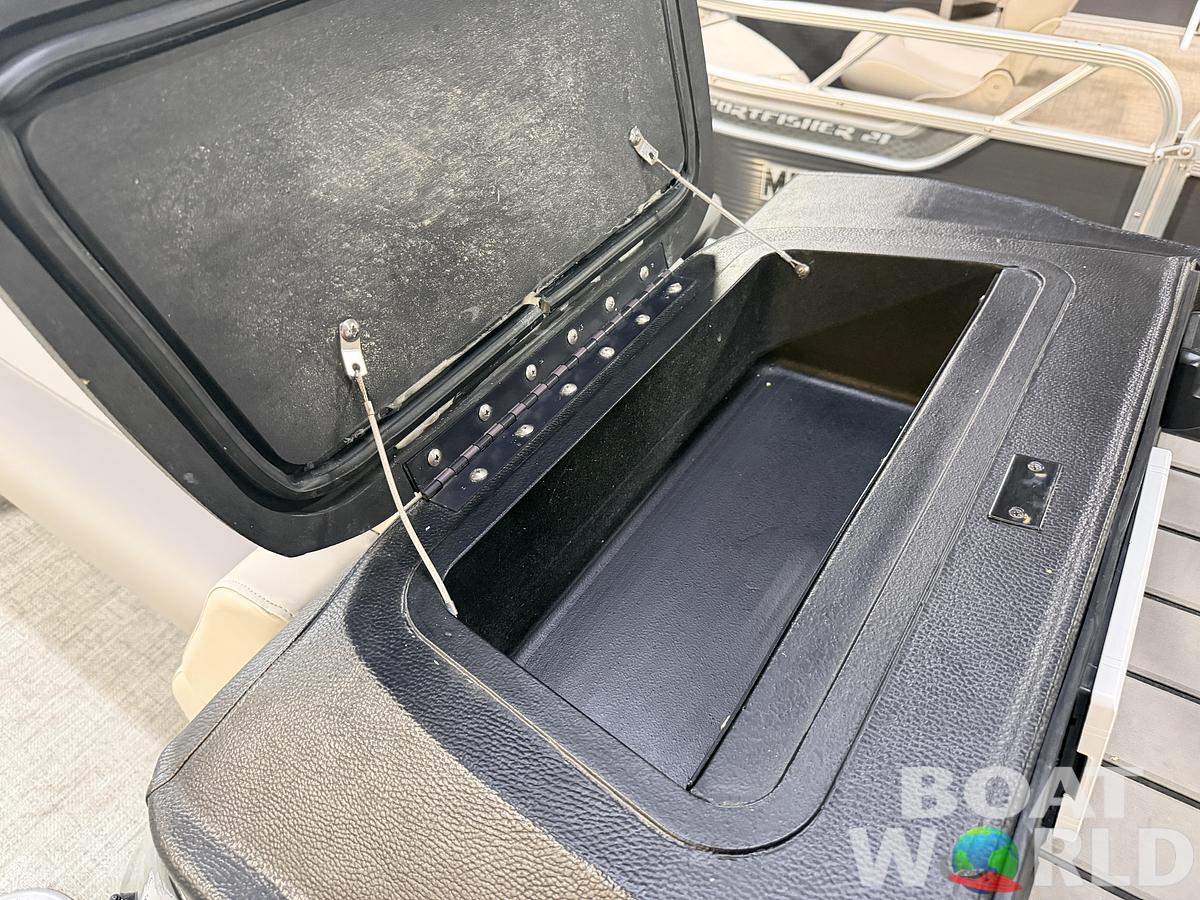 Used 2024 Premier 250 SunSation PTX Tritoon & 300HP Suzuki -$69,995