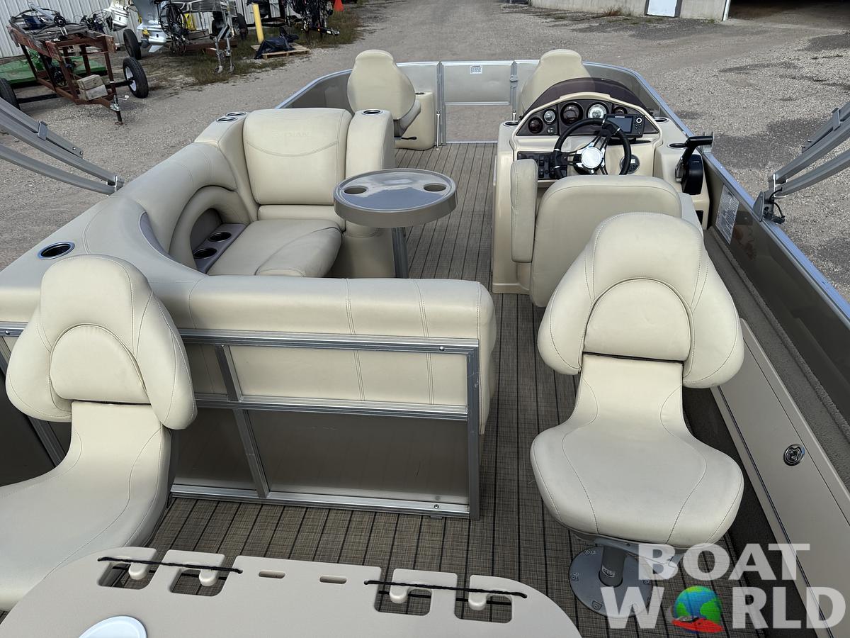 Used 2018 Sylvan Mirage 820 4-PT Pontoon