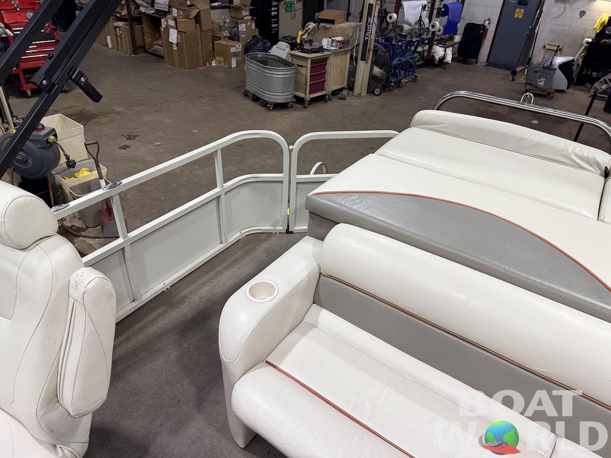 Used 2006 Crestliner 2485 Sport LX Pontoon