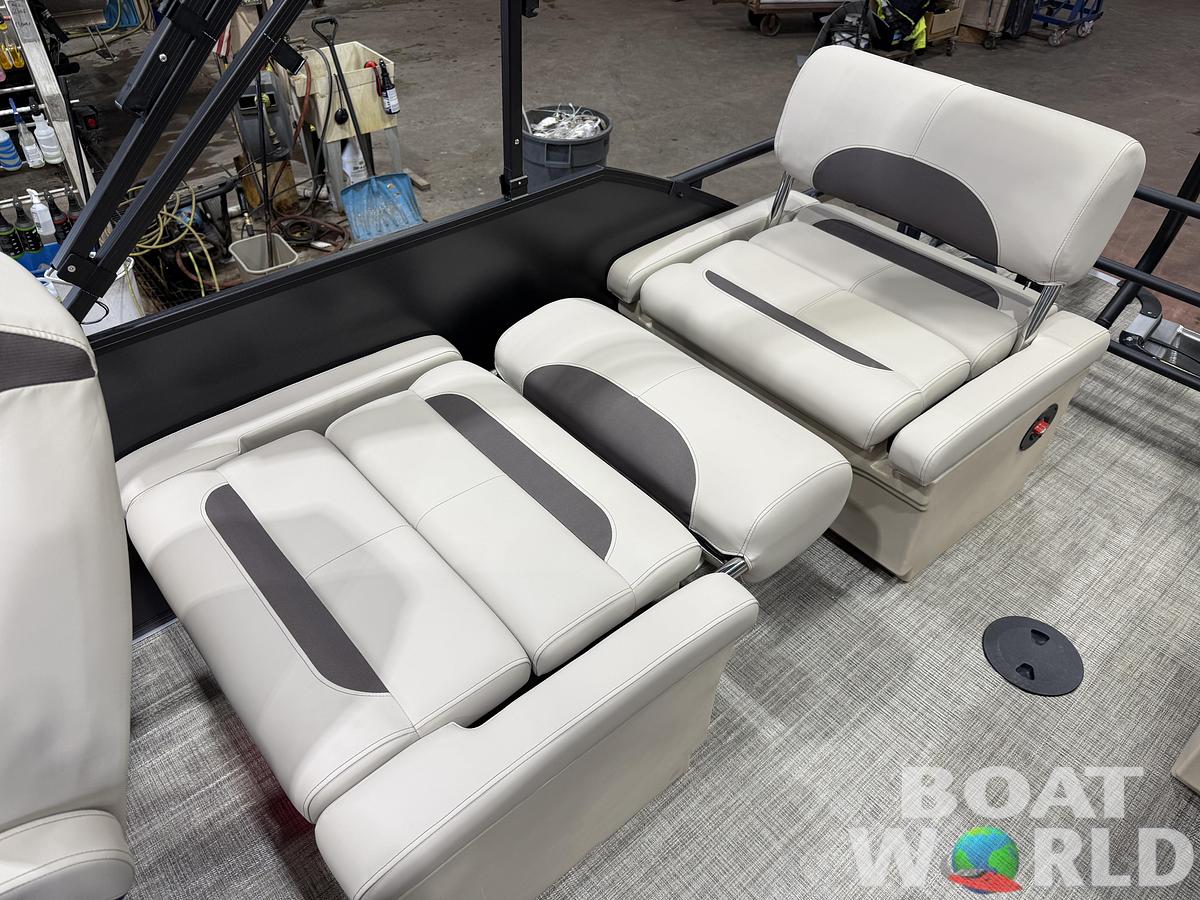 2027 Bentley Legacy 220 QSB Swingback $45995