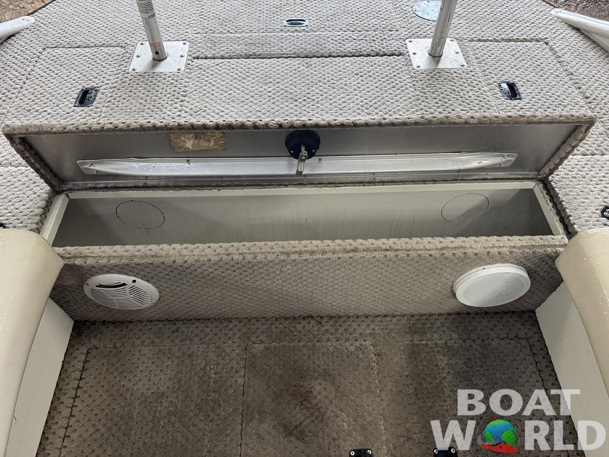 Used 2007 Lowe Suncruiser Tahiti 224 Deck Boat