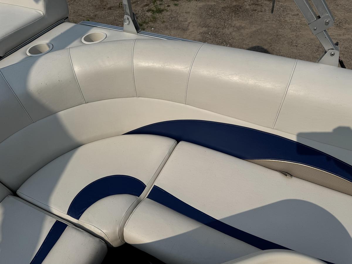 Used 2008 Tahoe Pontoons 24 Bow Fish Pontoon
