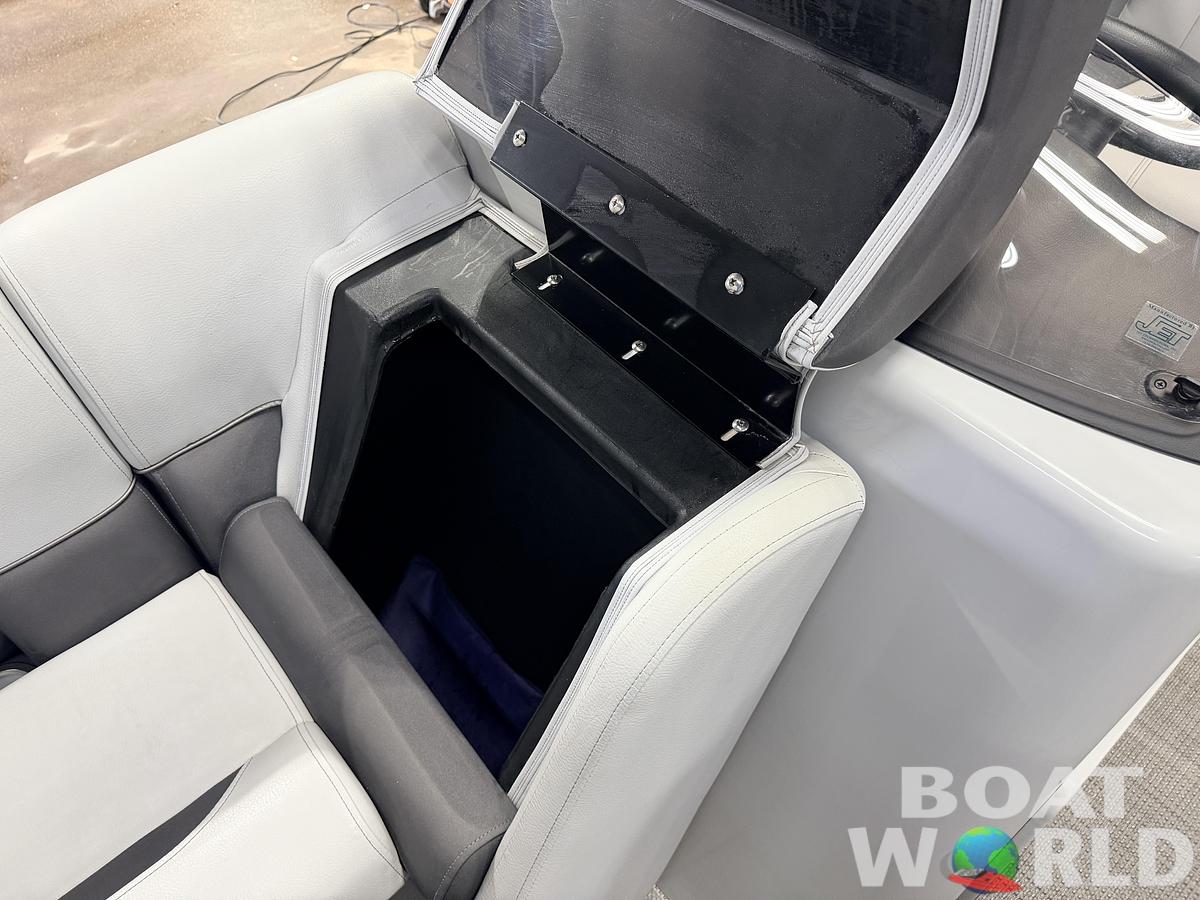 Used 2024 Bentley Legacy 223 150HP Navigator Tritoon - $47995