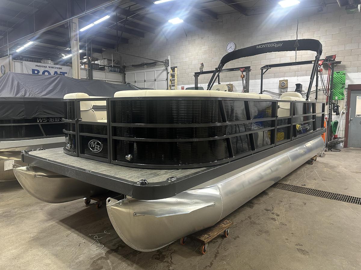 2025 Montego Bay 8522 Fish & Cruise Deluxe Pontoon & Honda 4-Stroke EFI