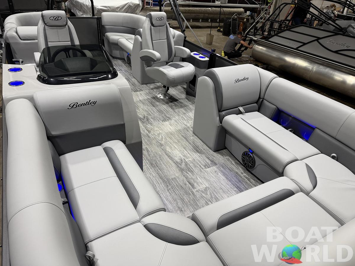 2027 Bentley Legacy 220 Navigator Quad Lounge Pontoon $41995
