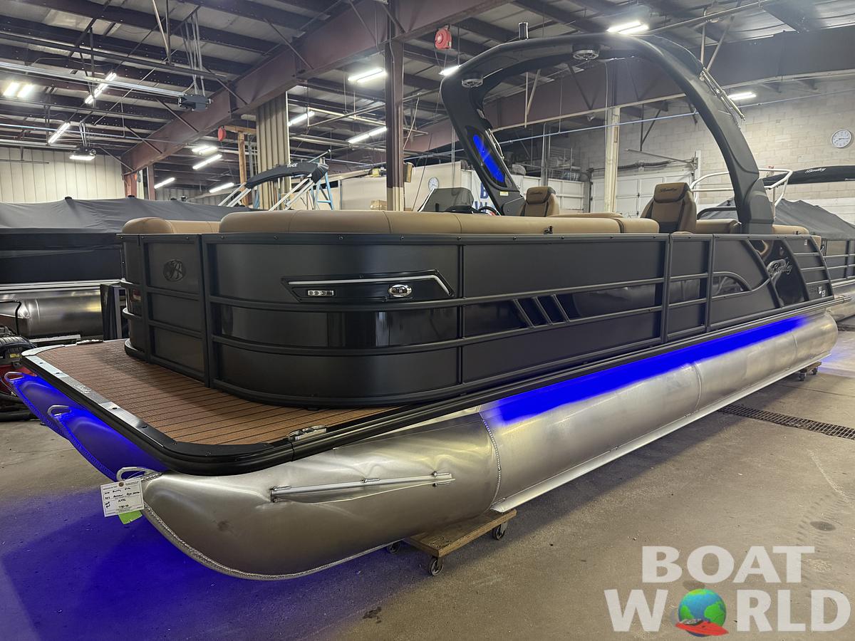2026 Bentley Pontoons Elite 253 Admiral Quad Lounge Tritoon & 4-Stroke EFI