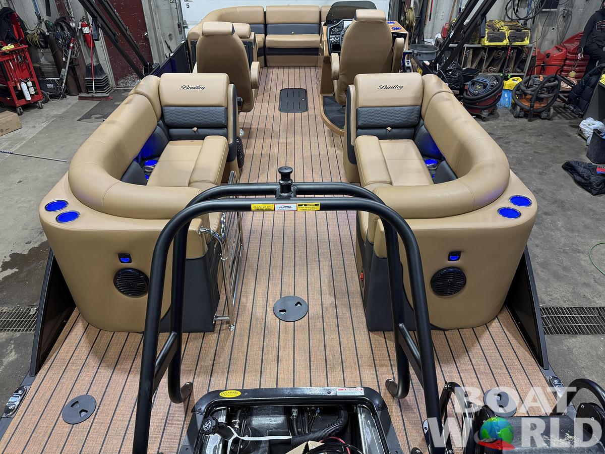 2026 Bentley Elite 223 Admiral Quad Lounge Tritoon $63995