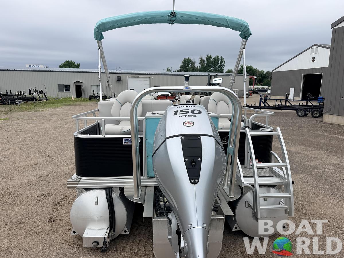 Used 2019 Qwest 822 LS Tritoon & 150HP Honda 4Stroke -$29,995