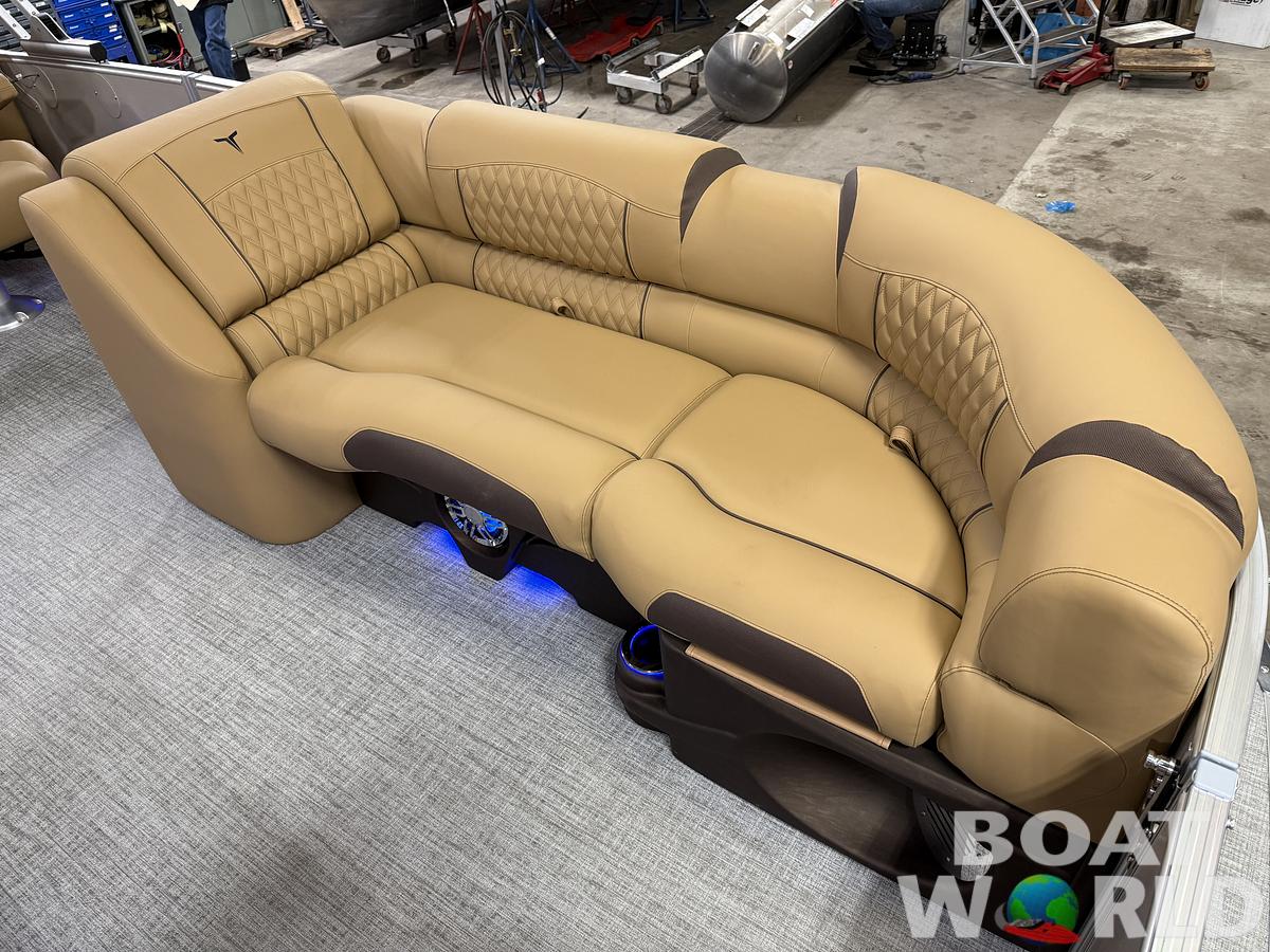 2025 Tahoe Pontoons Cascade 2385 Quad Lounge & Honda 4-Stroke EFI