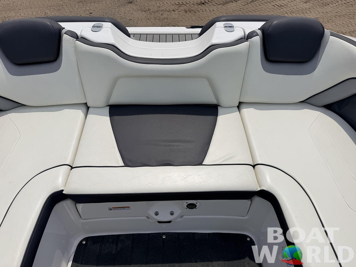 Used 2016 Yamaha AR192 Jet Boat 210HP Supercharged 1.8L & Single Axle Trailer -$29,995