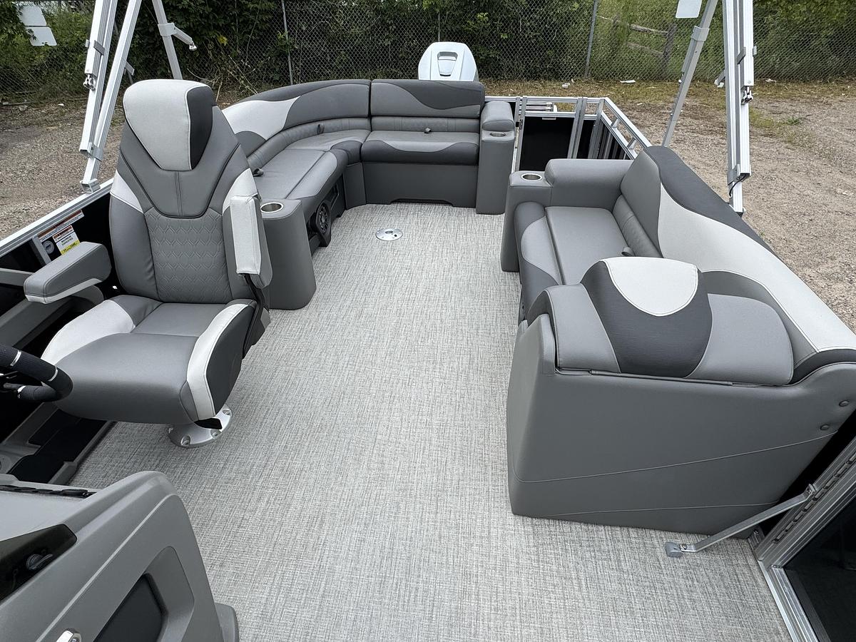 Used 2023 Tahoe Pontoons LTZ 2385 Elite Cruise & Honda 115HP 4-Stroke EFI