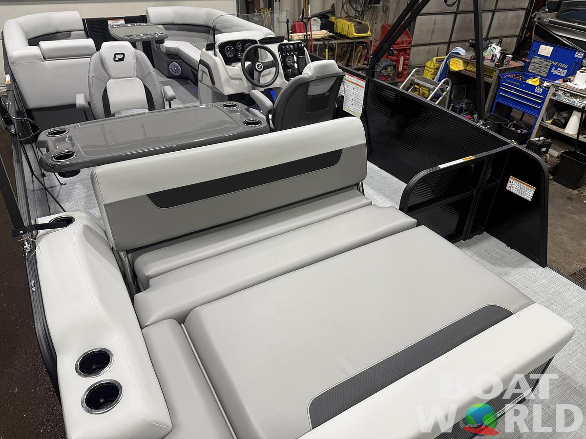 2026 Princecraft Vectra 23 RL SS Swingback Pontoon 