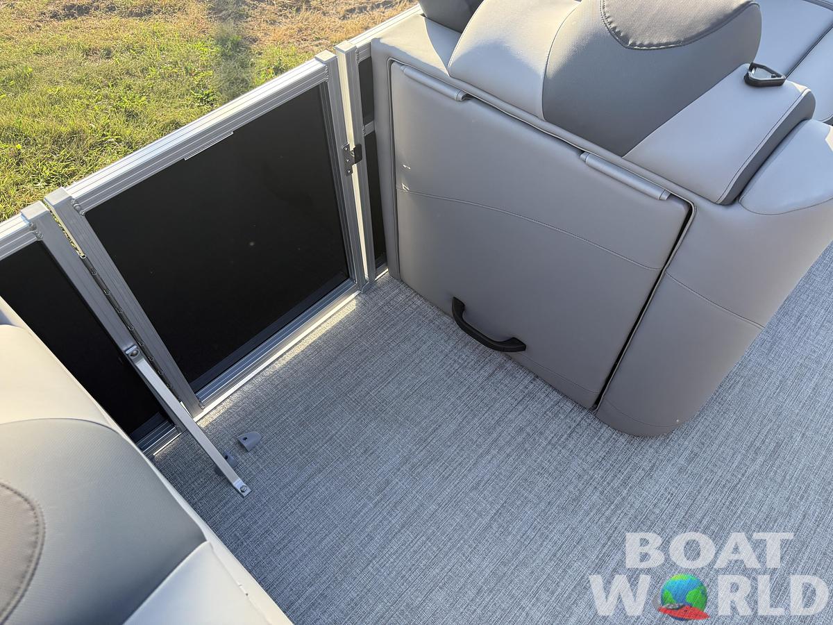 2026 Tahoe Pontoons LTZ 2385 (CRB) Cruise Rear Bench Tritoon 