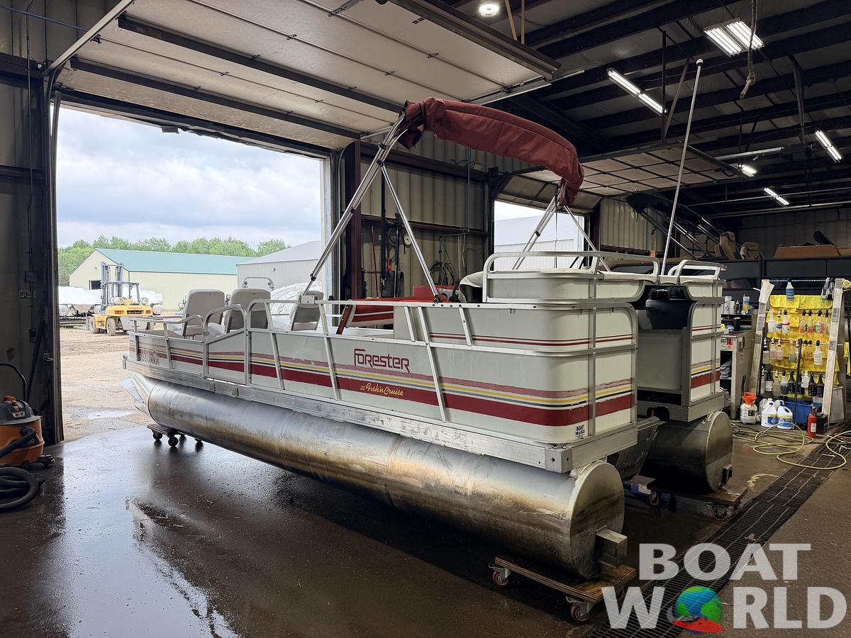 Used 1990 Forester 20 Fish n Cruise -$2,995